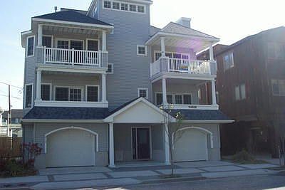 1st image of 919 3rd St