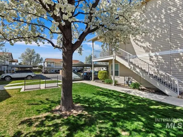 8897 W Irving St APT 102, Boise, ID 83704