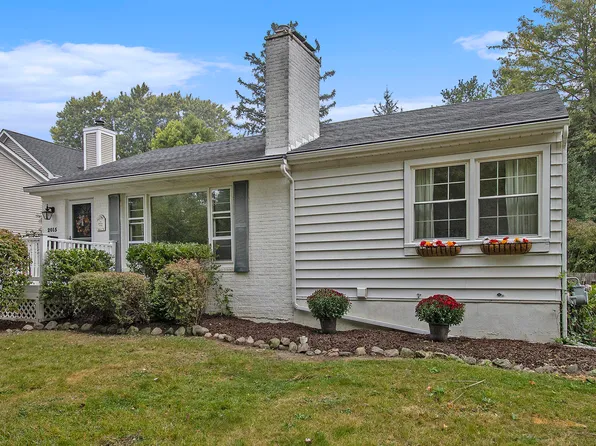 2015 Devolson Ave, Ann Arbor, MI 48104