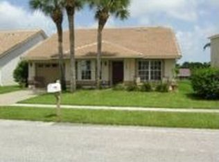 7396 Heathley Dr, Lake Worth, FL 33467