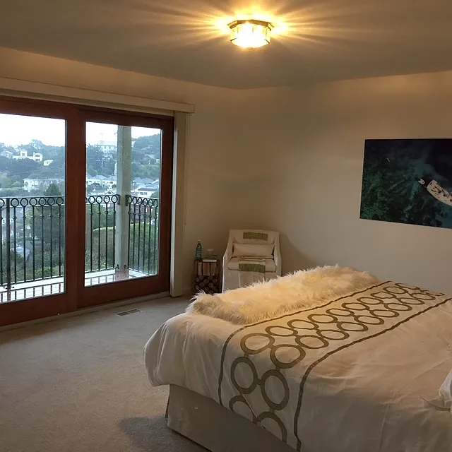 2 bed, 1600 sqft, $5,645 — Photo 4