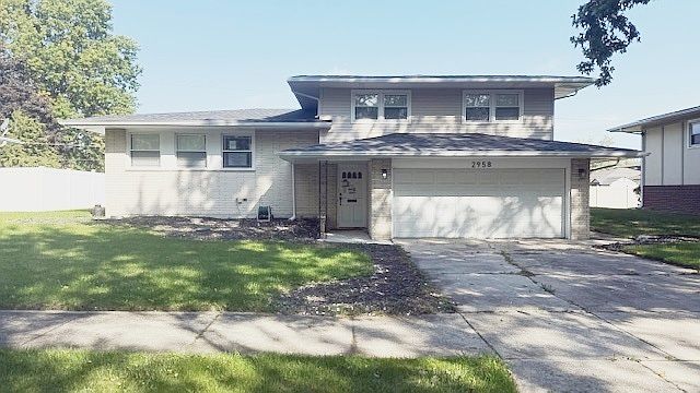 1st image of 2958 191st St