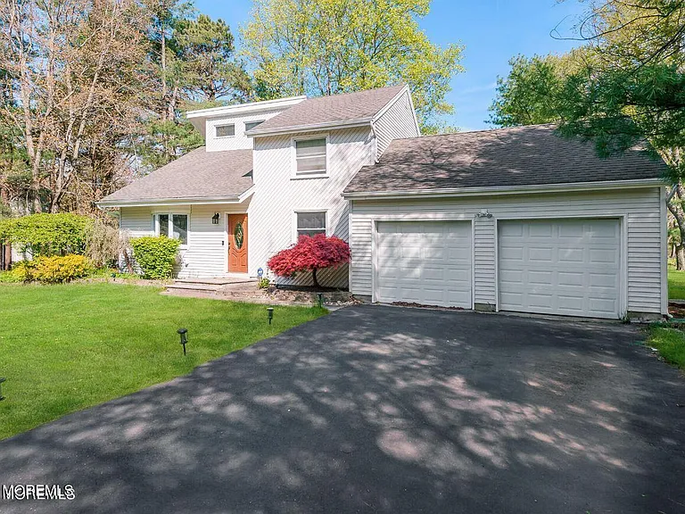627 Eltone Rd — Photo 14