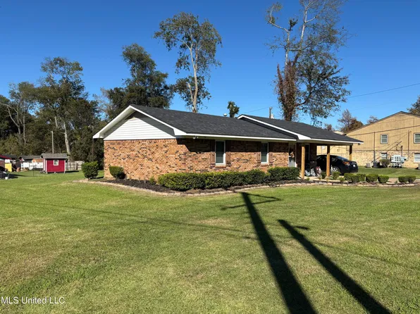 901 Grady Ave #1272, Yazoo City, MS 39194