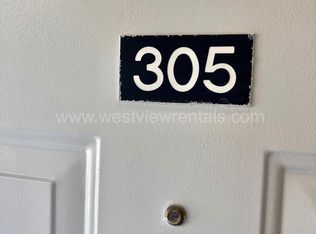 Broadway Apartments - 305, Bellingham, WA 98225
