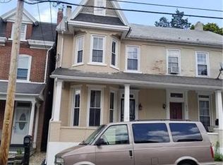 211 2nd St, Slatington, PA 18080