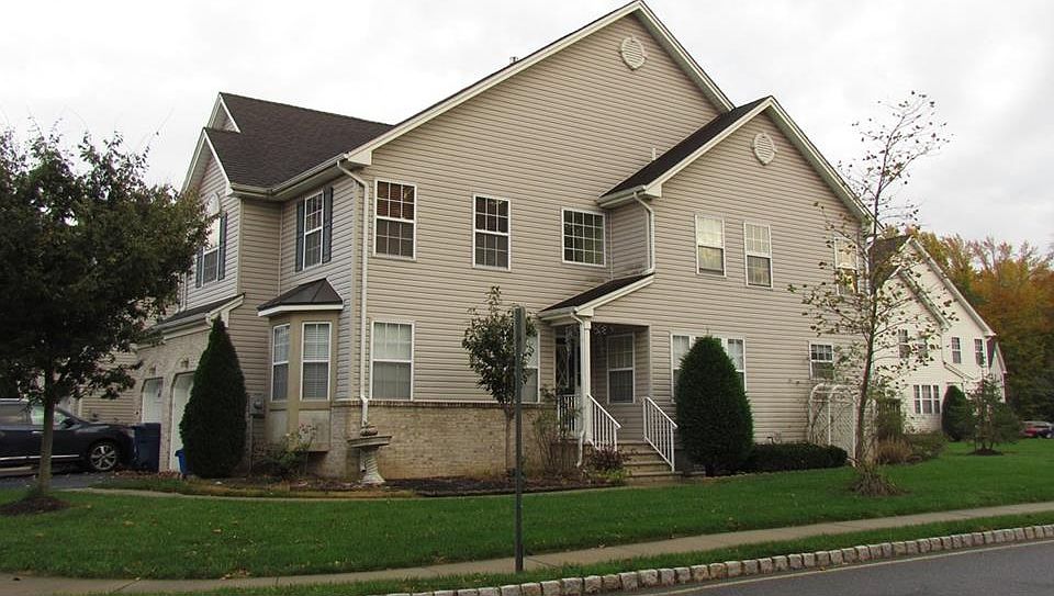 1st image of 78 Heatherwood Dr