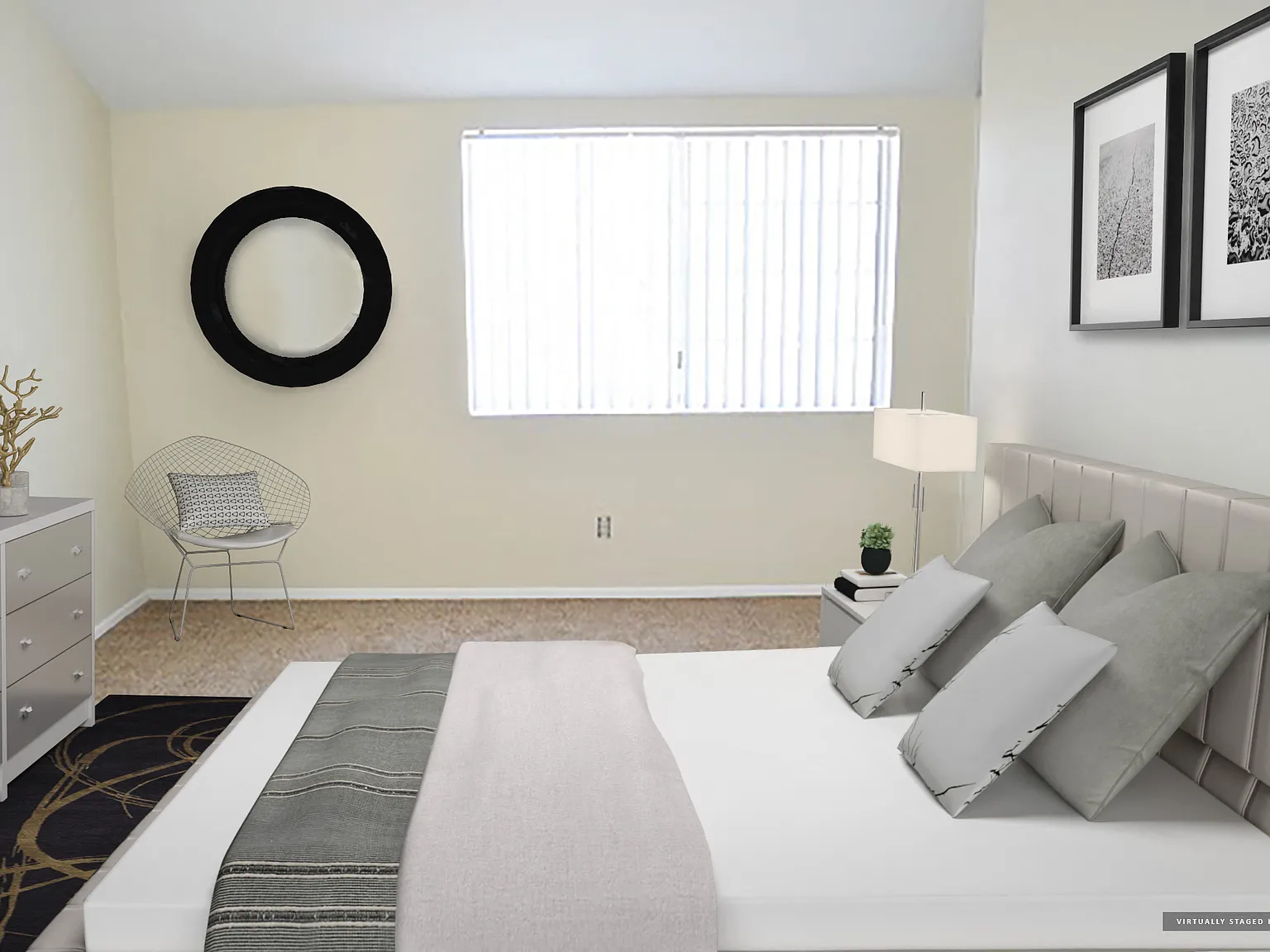 Burbank Village Apartments — Photo 4