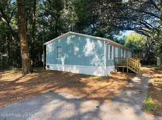 163 Arkays Ave, Brooksville, FL 34604