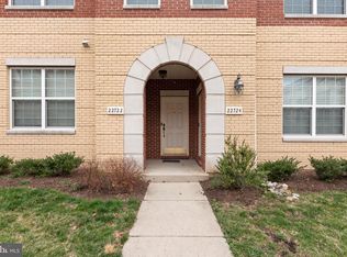 22724 Beacon Crest Ter, Ashburn, VA 20148