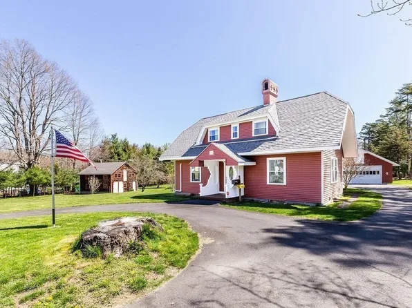 112 Hobart St, East Bridgewater, MA 02333