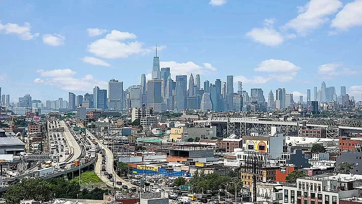 Rented by Tapiro Realty | media 45