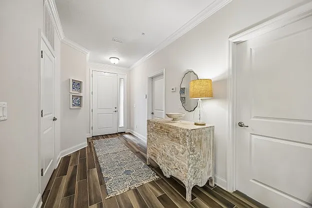 109 Oyster Bay Way — Photo 8