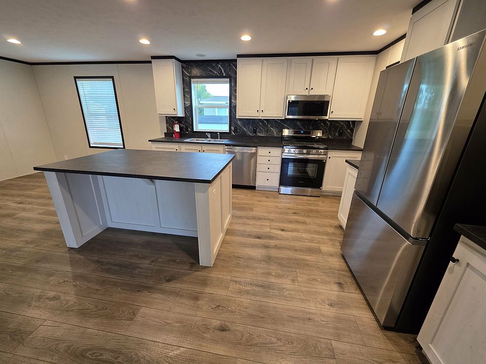1st image of 8650 Vail Ct #186