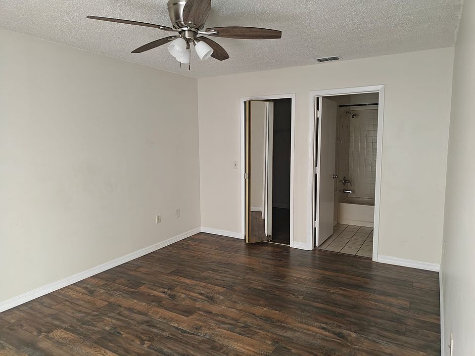 1st image of 3130 S Semoran Blvd APT 304