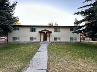 185 S Adams Ave, Blackfoot, ID 83221