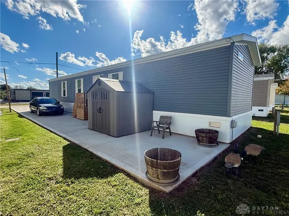 3 South Dr, Miamisburg, OH 45342