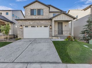 29 W Lady Ln, Bountiful, UT 84010