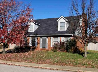 9388 Brittany Dr, Newburgh, IN 47630