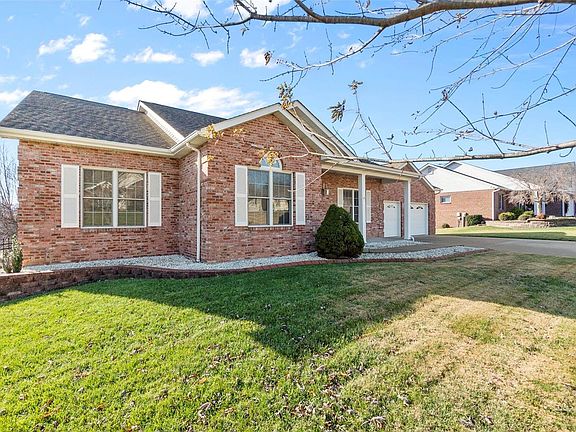 5th image of 2129 Sussex Dr
