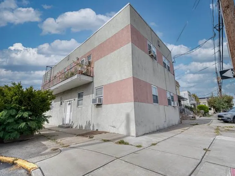 233 Avenue B #1F — Photo 12