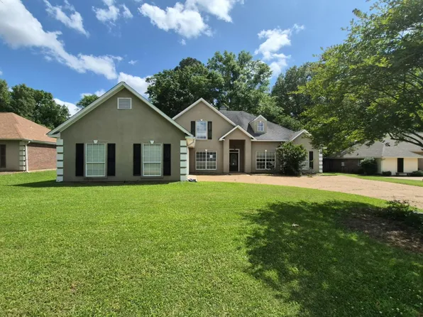 415 Brighton Ct, Brandon, MS 39047