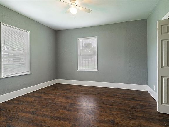 5th image of 811 E Baltimore Ave