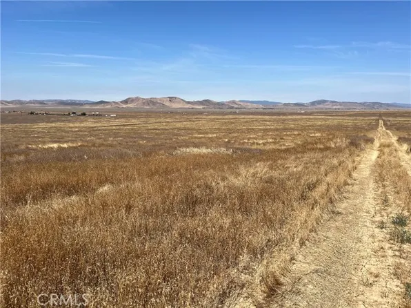 0 Calico Trail, California Valley, CA 93453