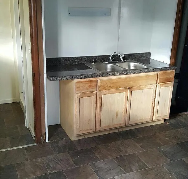 27 N Buena Vista St — Photo 3