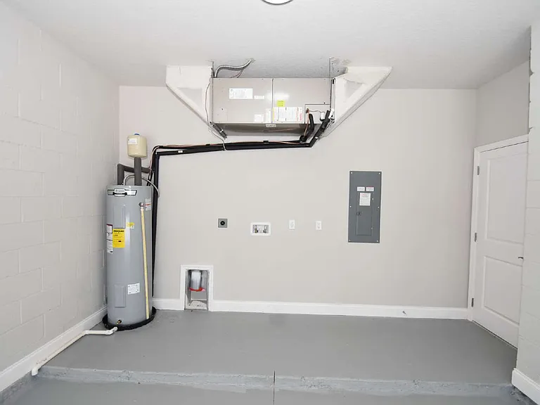 17 Ryapple Ln #A — Photo 27