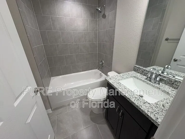 13915 SW 64th Terrace Rd #2 — Photo 31