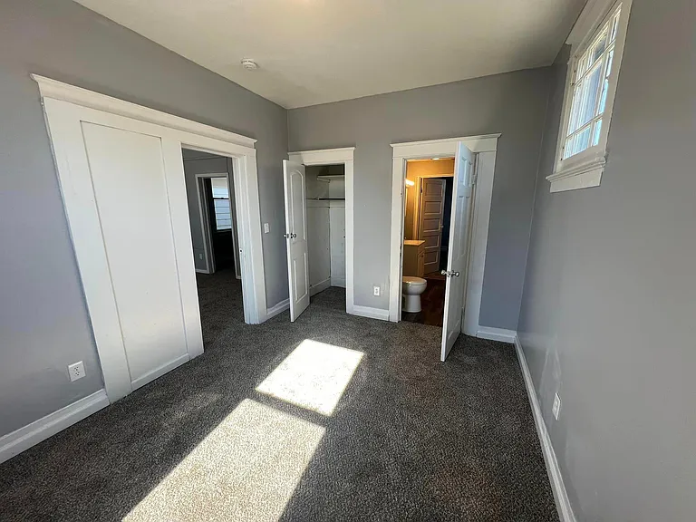 13 W Eichel Ave — Photo 3