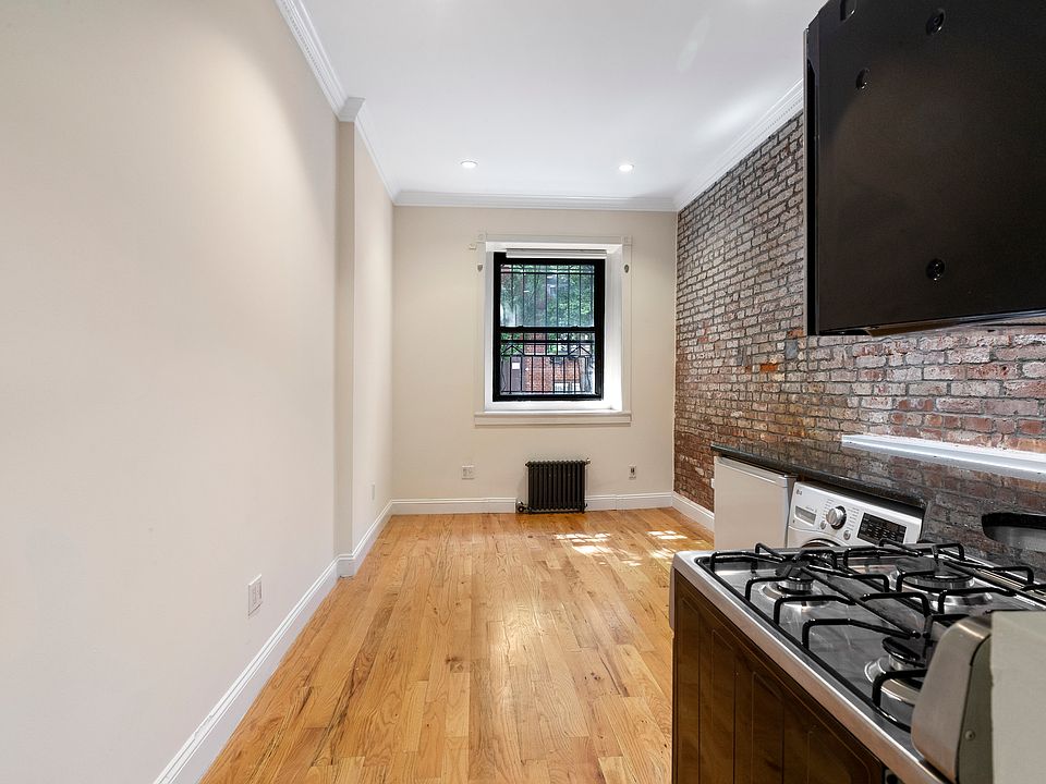 2nd image of 443 E 78th St APT 1A