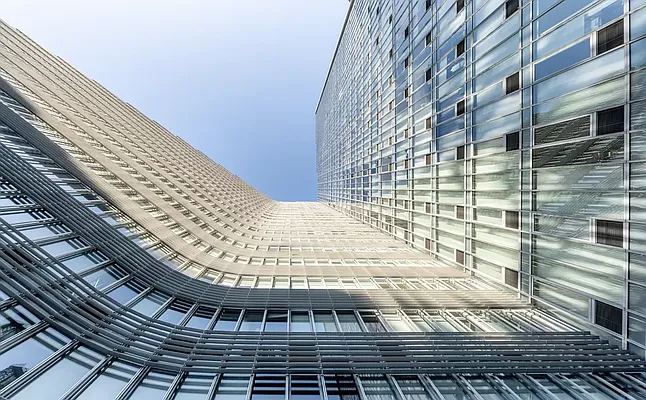 Rented by Platinum Properties | media 80