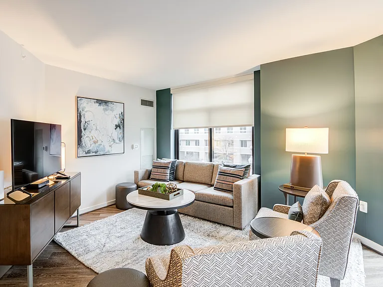 Furnished Unit (30-Day Stay Available)