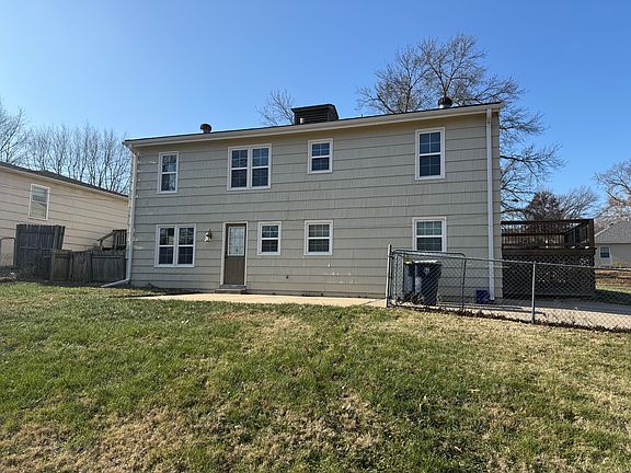 2nd image of 5423 N Wayne Ave