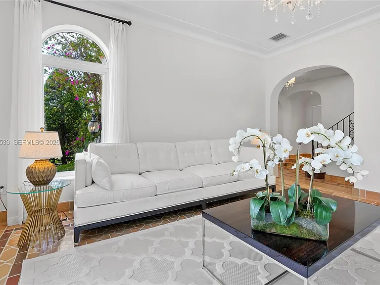 5800 La Gorce Dr — Photo 7