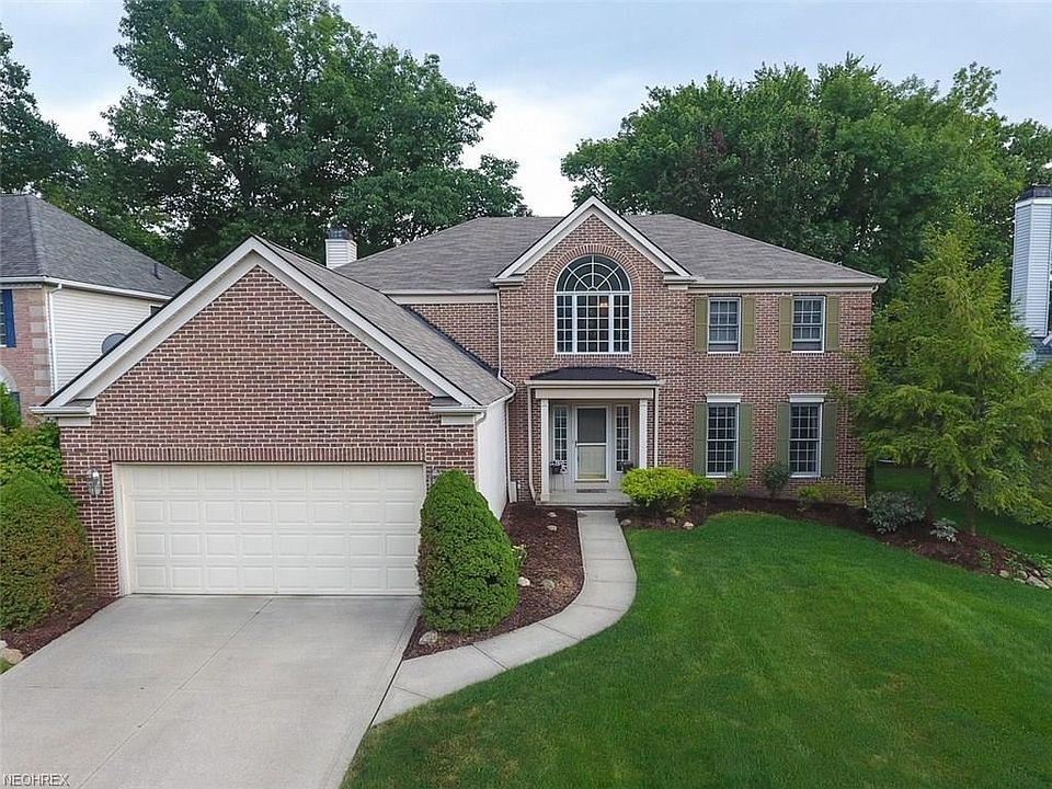 1st image of 17767 Monterey Pine Dr