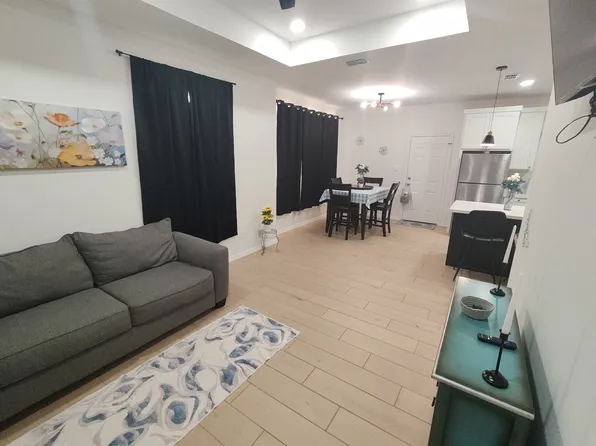 3004 S Links Dr, Edinburg, TX