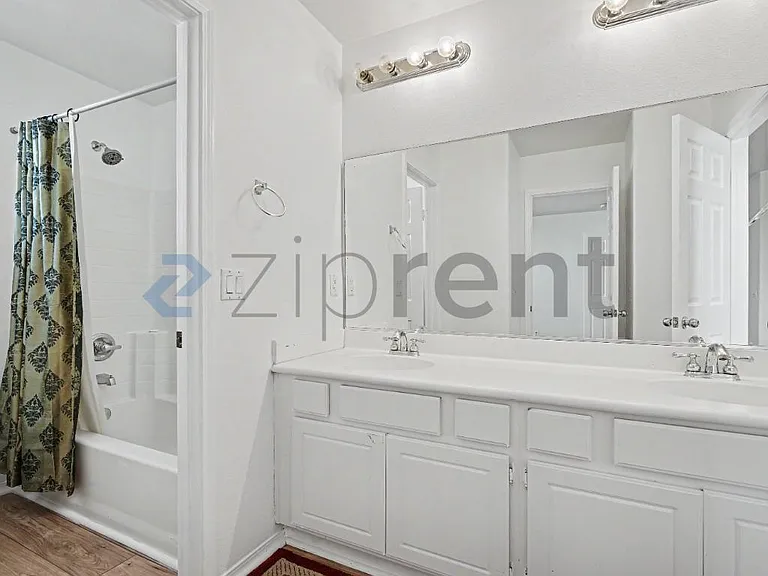 1854 Bankstown Way — Photo 30