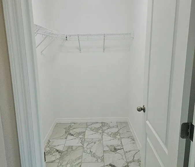 328 Mountain Dr — Photo 15