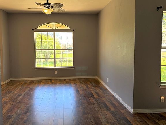 5th image of 10565 Briggs