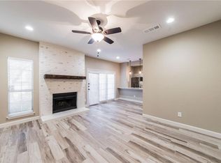2106 Amesbury Dr UNIT 119, Arlington, TX 76011