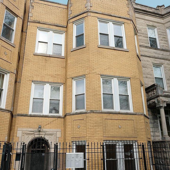 1st image of 1431 N Fairfield Ave
