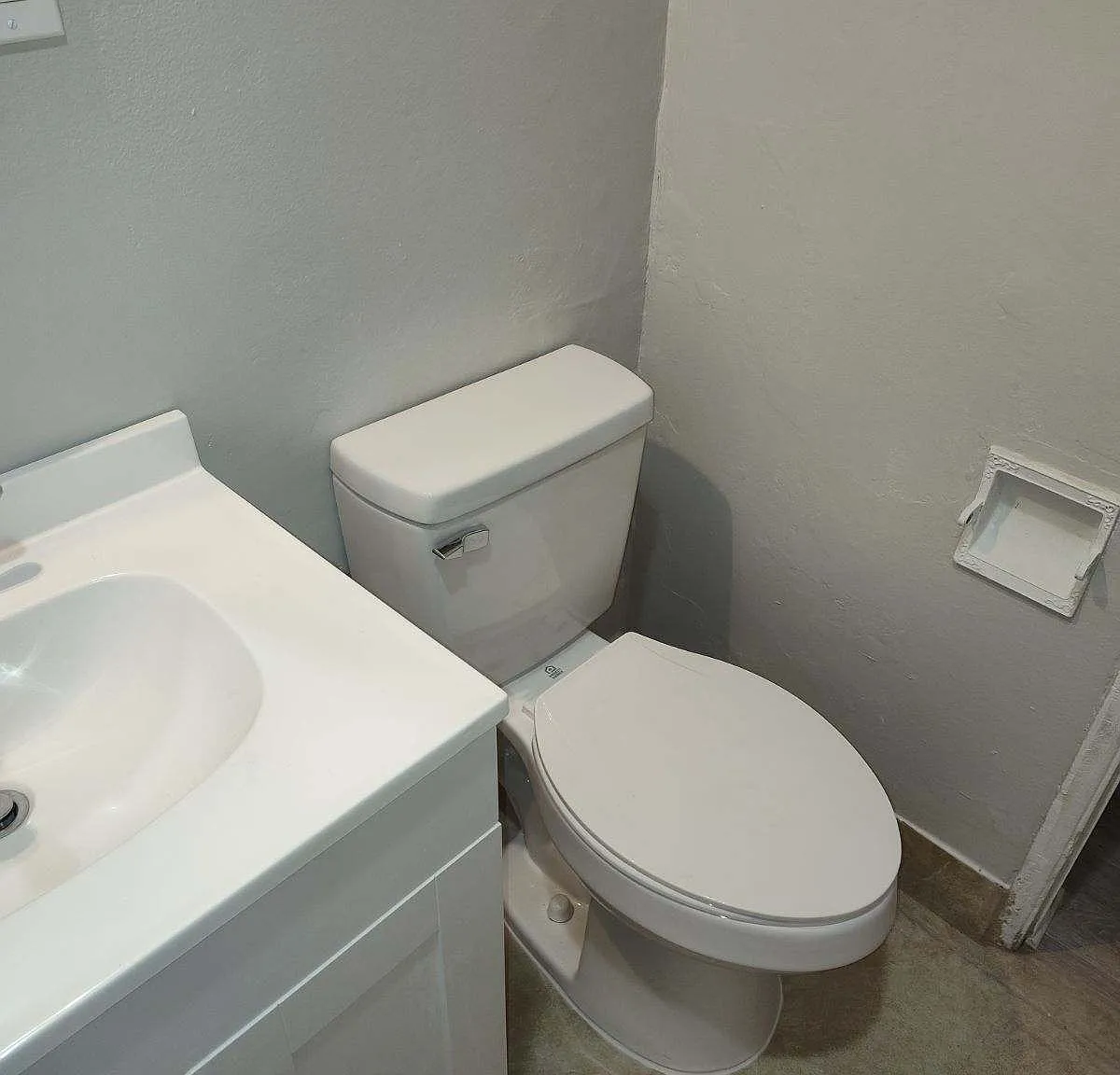 2 bed, $2,200 — Photo 2