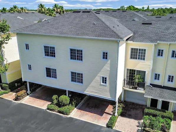 9731 Meadow Field Cir, Tampa, FL 33626