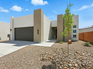 1664 Tesoro Loop NW, Los Lunas, NM 87031