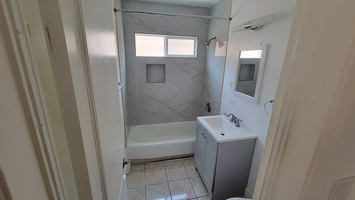 1 bed, 1.0 bath, 600 sqft, $1,700 — Photo 4