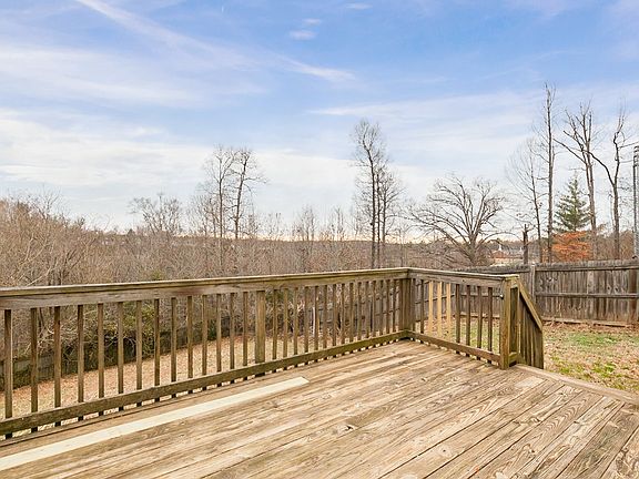 5th image of 316 Cottonwood Ct
