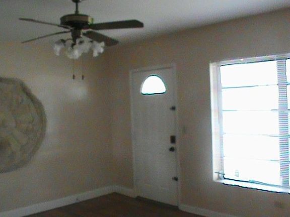 3rd image of 15644 NE 10th Ct